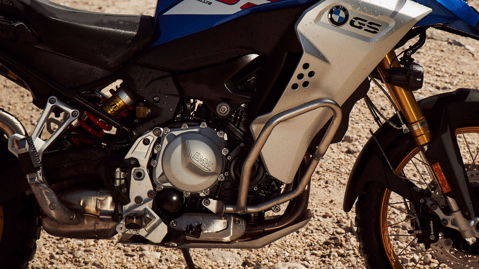 The engine guard of the new BMW F 850 GS Adventure