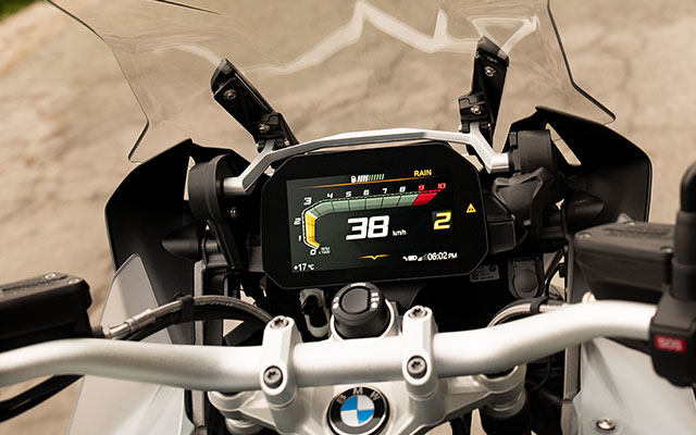 BMW R 1250 GS Adventure with big windscreen