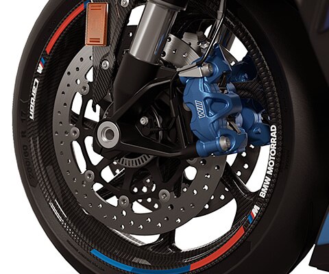 BMW RR swing arm on the trussing in series production